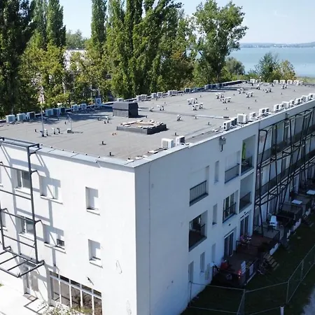 Gyoengybagoly Apartment Balatonbereny