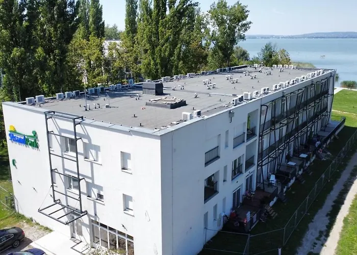 Gyoengybagoly Apartament Balatonberény